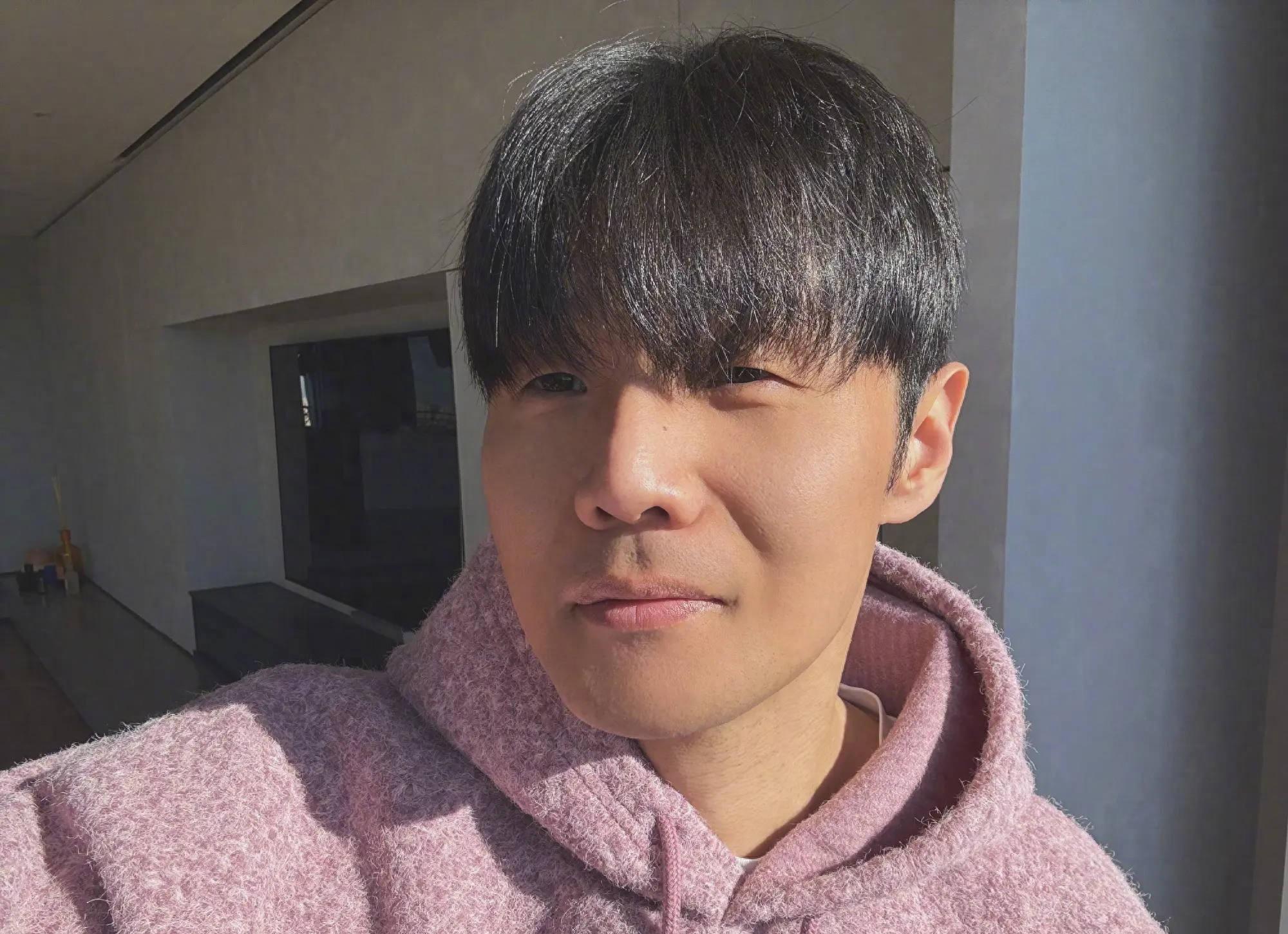 网易云就专辑问题向李荣浩致歉！曾被对方怒斥是“草台班子	”__网易云就专辑问题向李荣浩致歉！曾被对方怒斥是“草台班子”