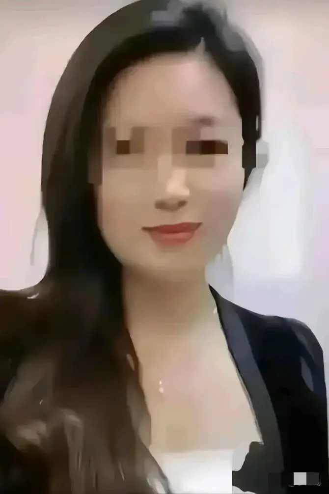 桃色大瓜来袭!气象局长与女下属聊天记录曝光,吃瓜群众速来!